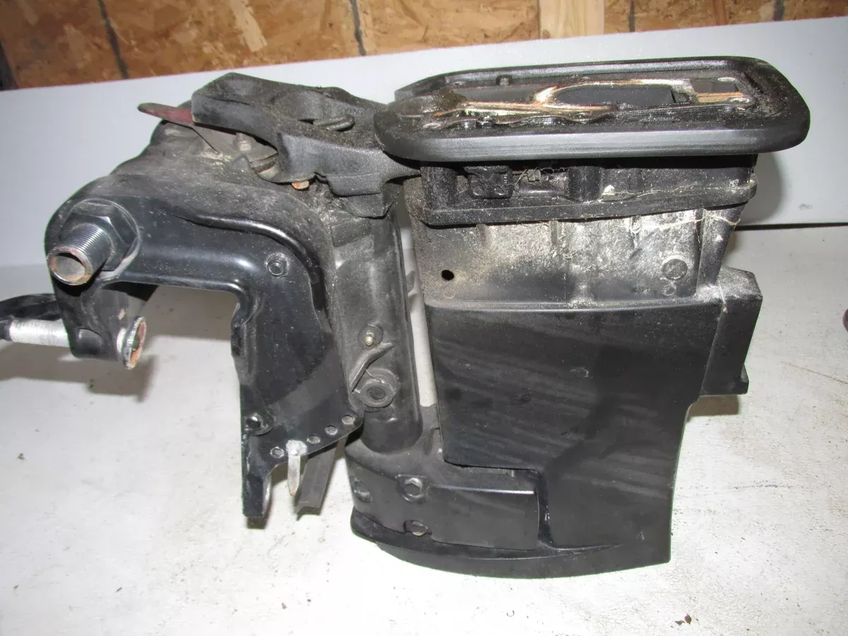 Mercury 25hp 2 Stroke Outboard Short Shaft 15" Midsection