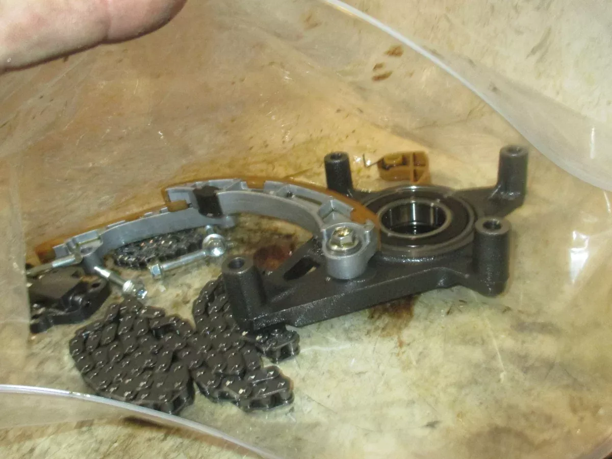 Suzuki DF350A 350hp 4 Stroke outboard Timing Chain Tensioner and Guides